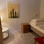 Sokkelleilighet Med 3 Soverom